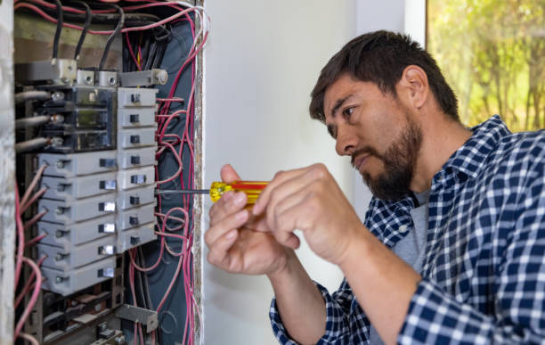 Best Emergency Electrical Repair  in Seneca Knolls, NY